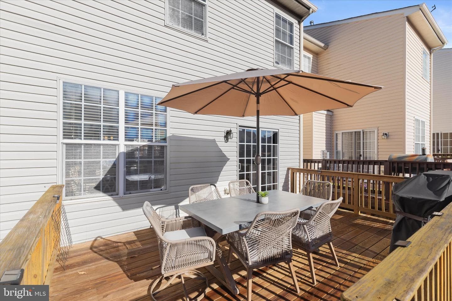 1055 Lily Way photo 30