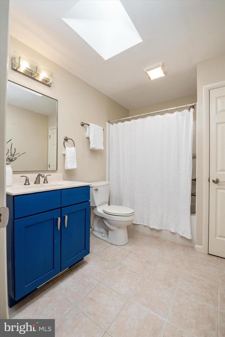 406 Harbor Drive photo 17