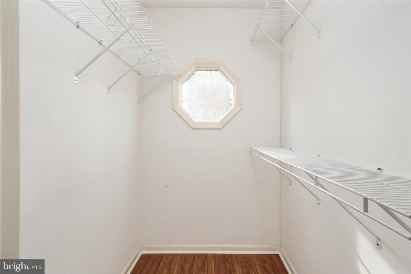 406 Harbor Drive photo 24