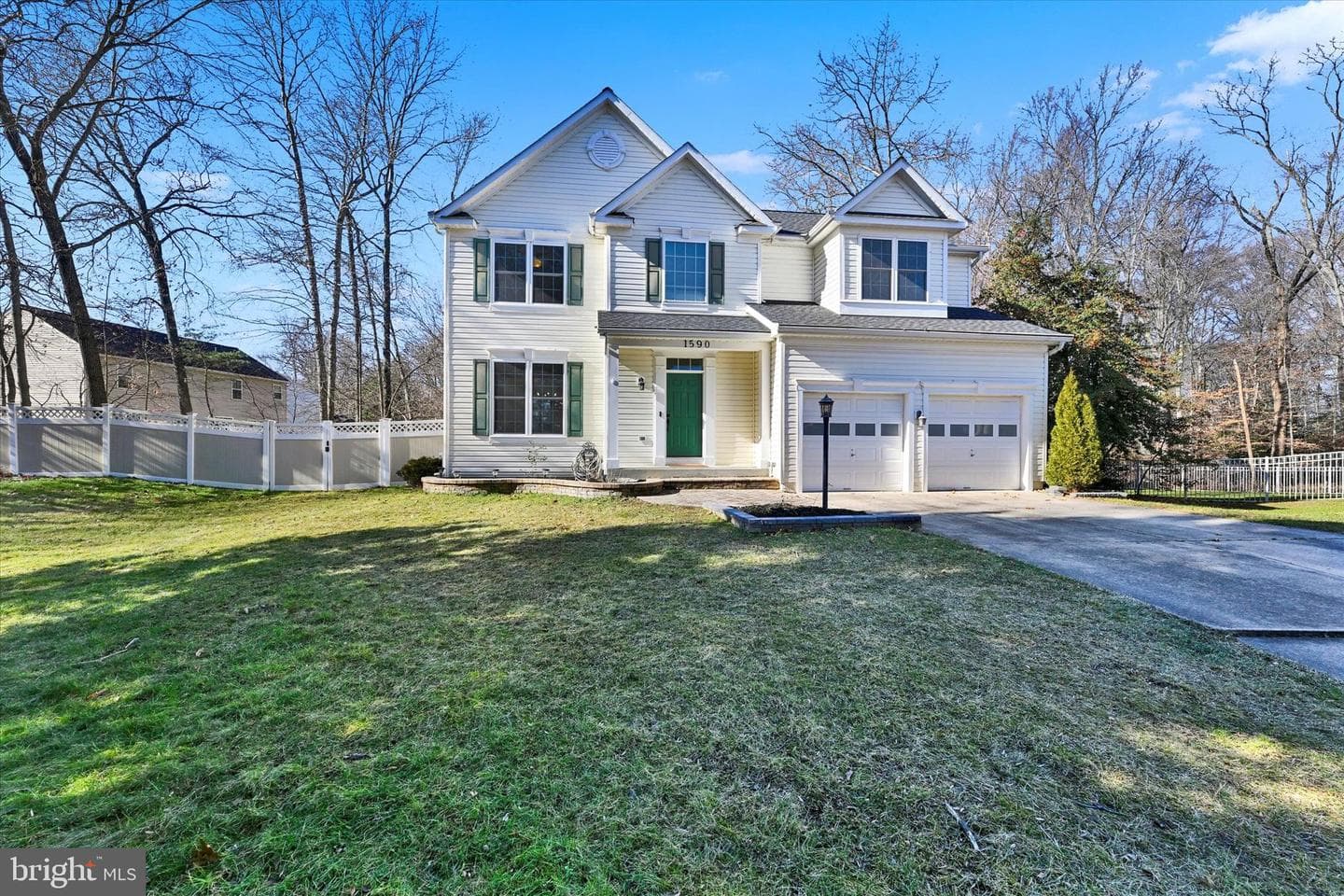 1590 Chapman Road photo 2