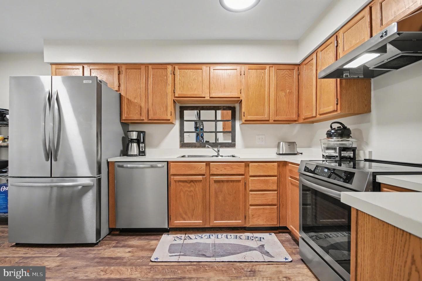2900 Shipmaster Way #312 photo 4