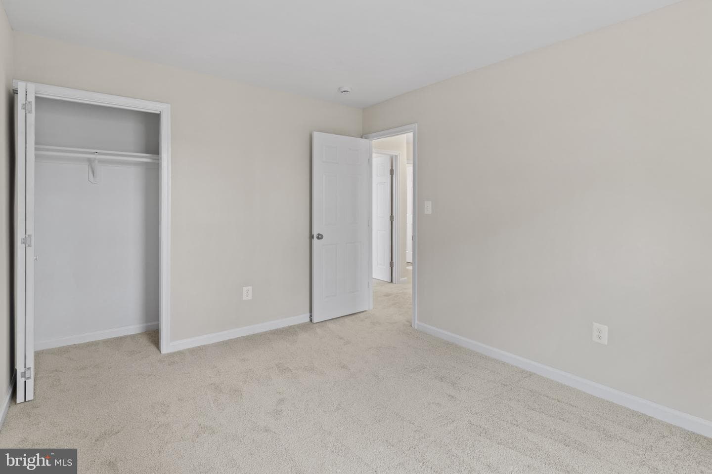 8103 Phirne Road E photo 31