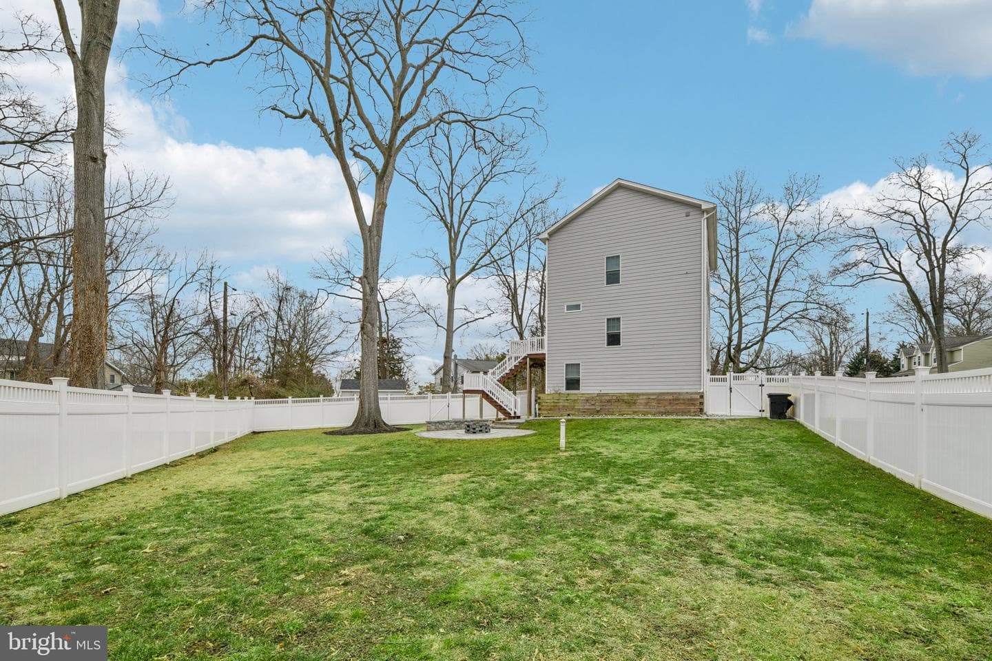3641 Beach Drive Boulevard photo 34