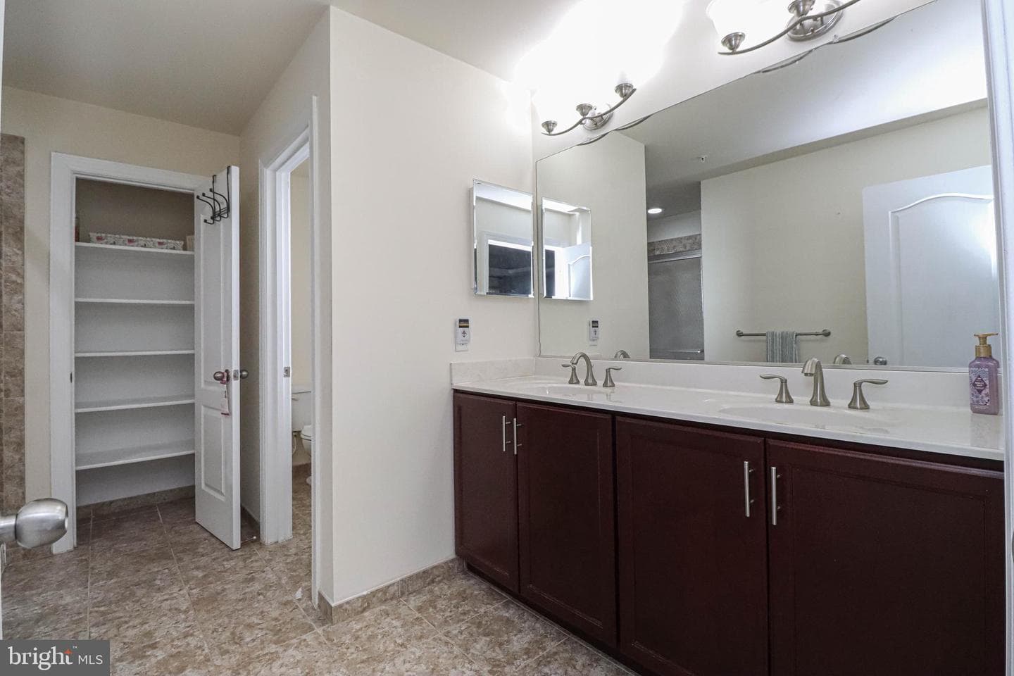 7419 Osprey Landing Drive photo 19
