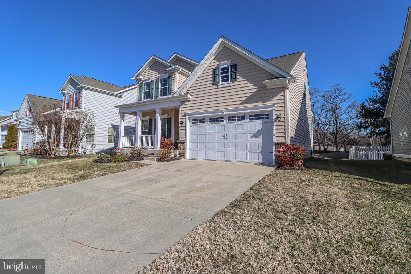 7419 Osprey Landing Drive photo 2