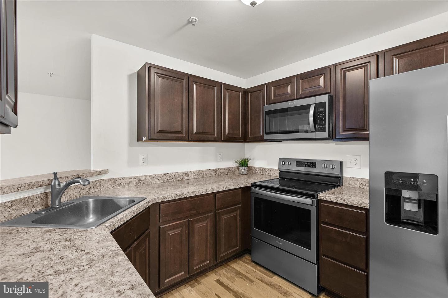 310 Blue Water Court #101 photo 15