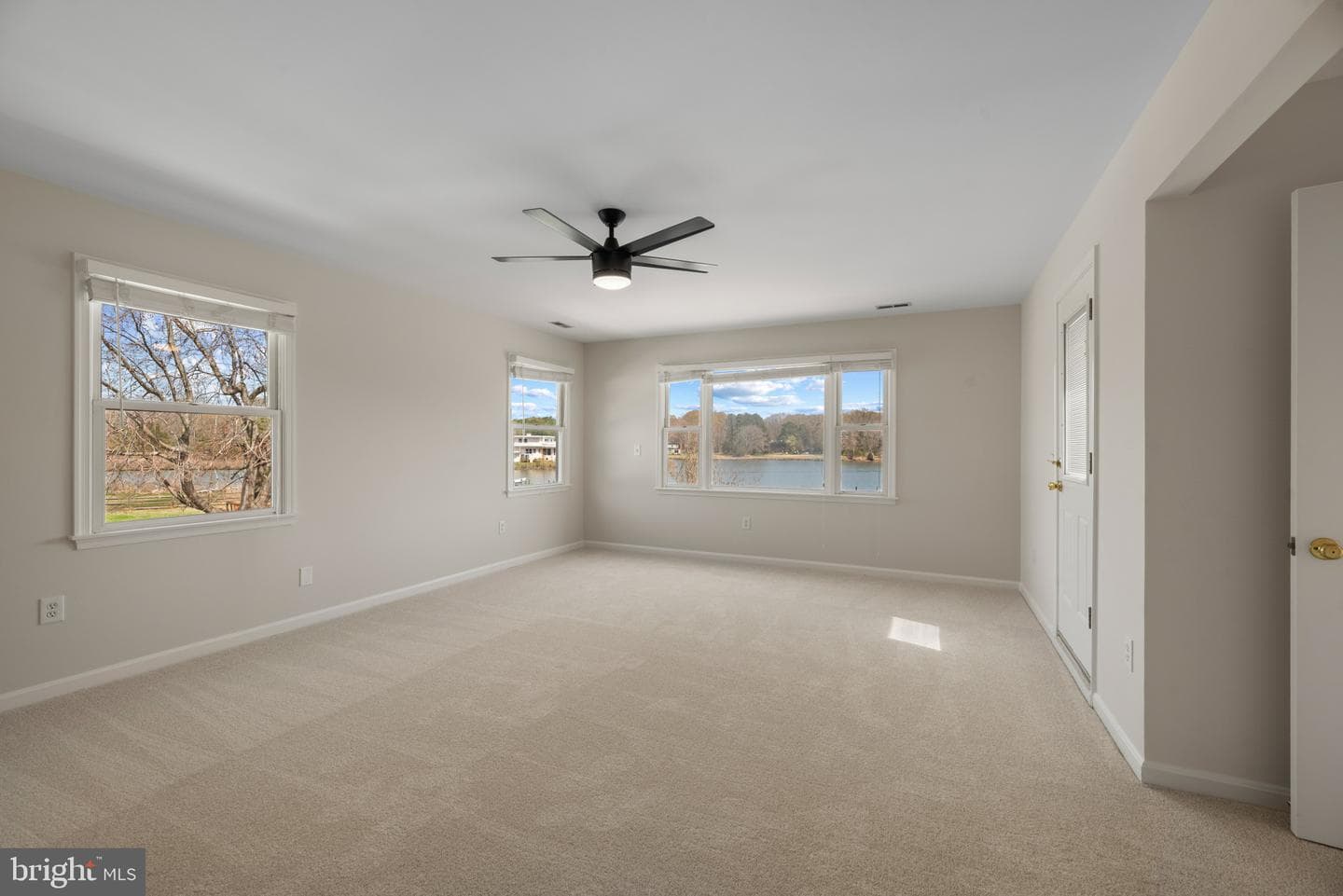 5929 Deale Beach Road photo 33