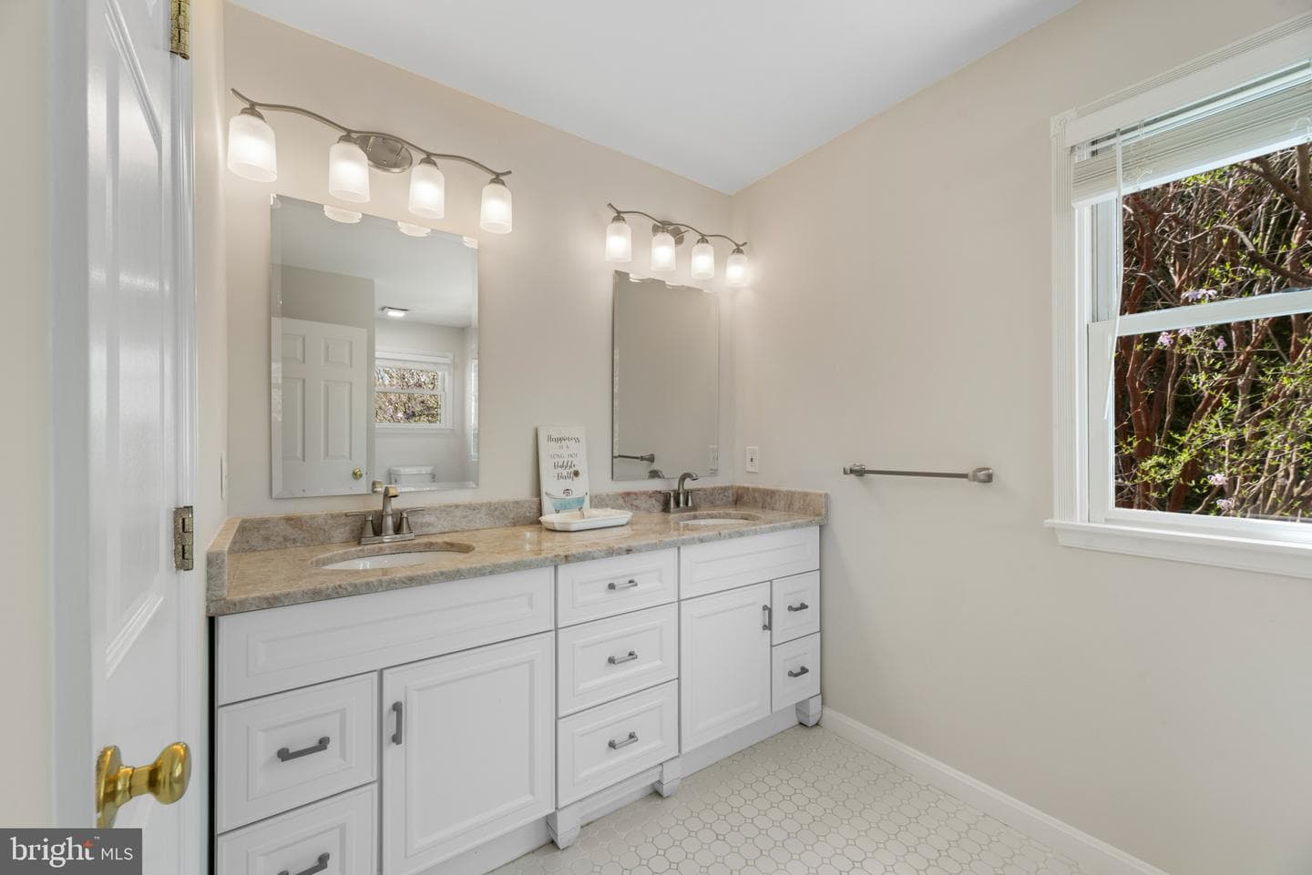 5929 Deale Beach Road photo 35