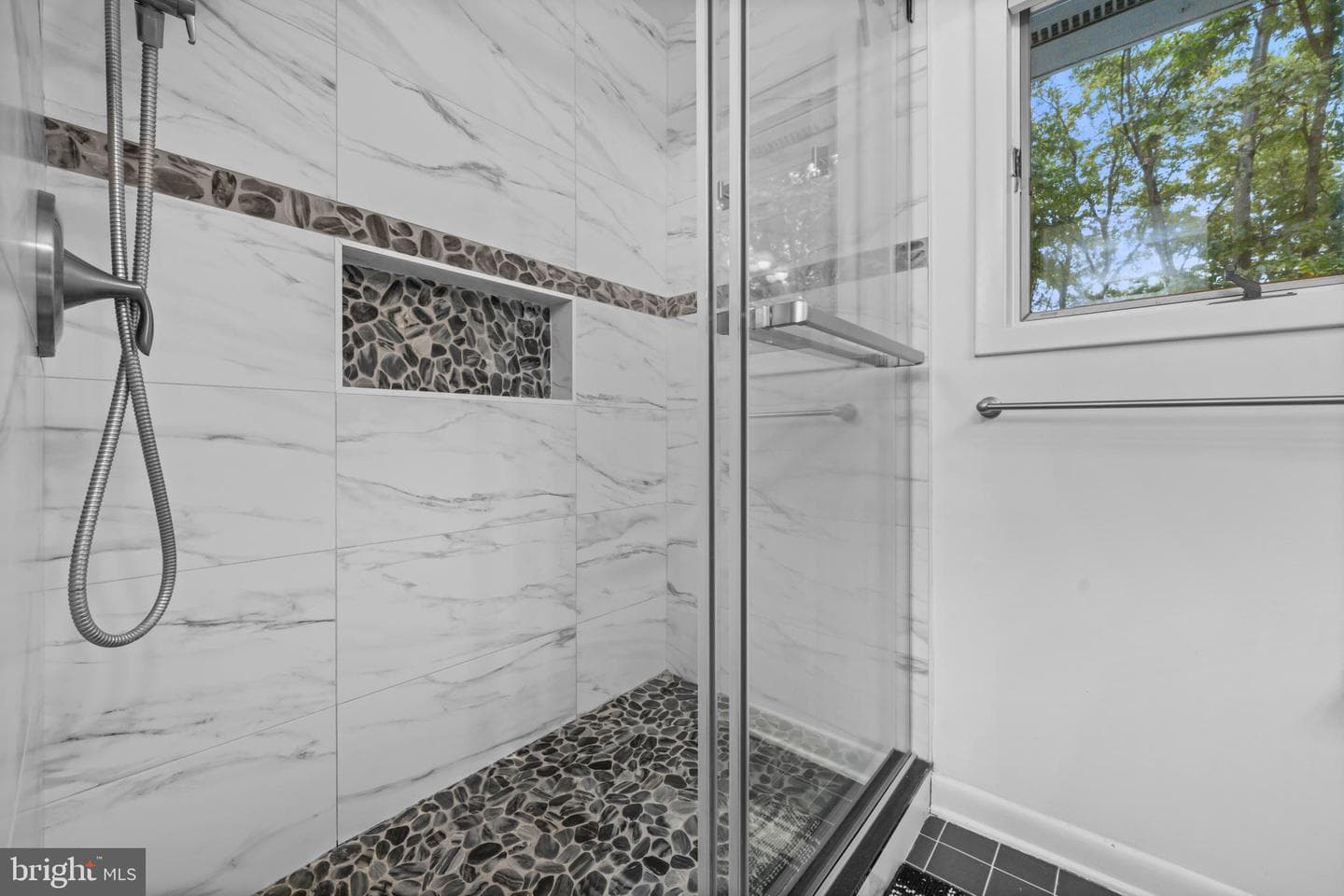 2023 Huntcliff Drive photo 25