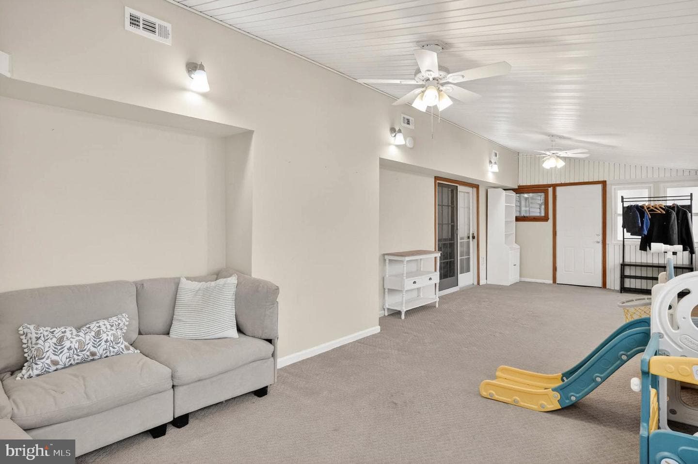 11 Country Club Drive photo 14
