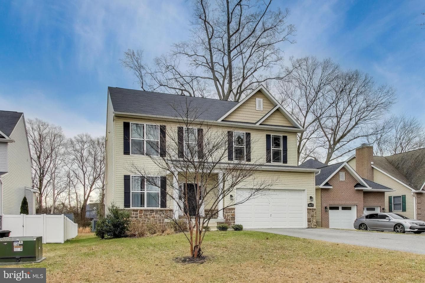 8079 Armiger Drive photo 3