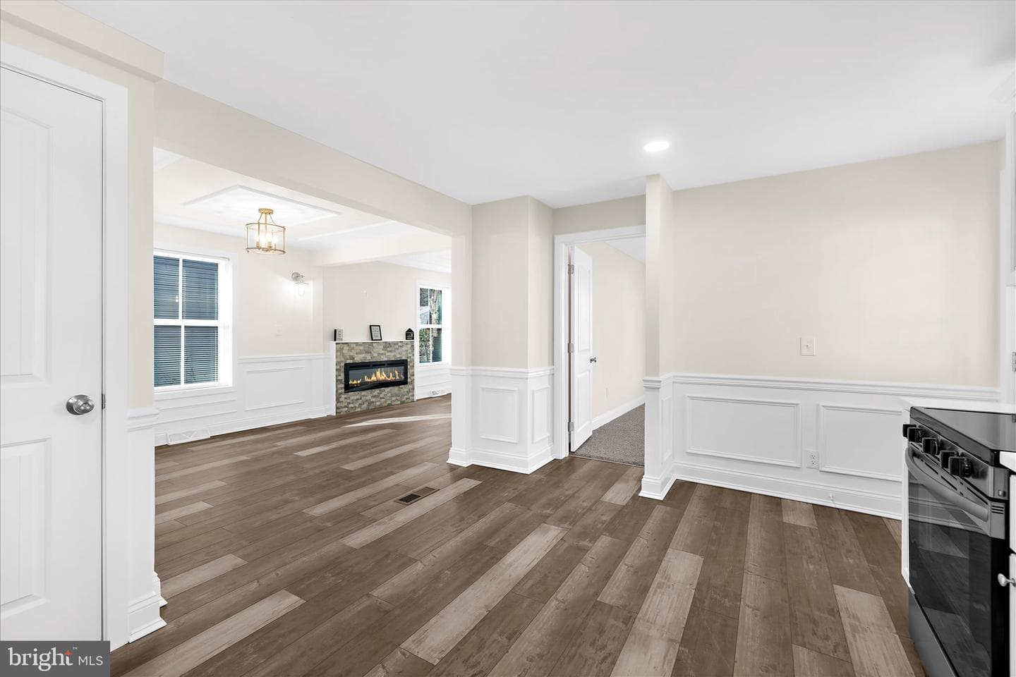 7815 East Road photo 17