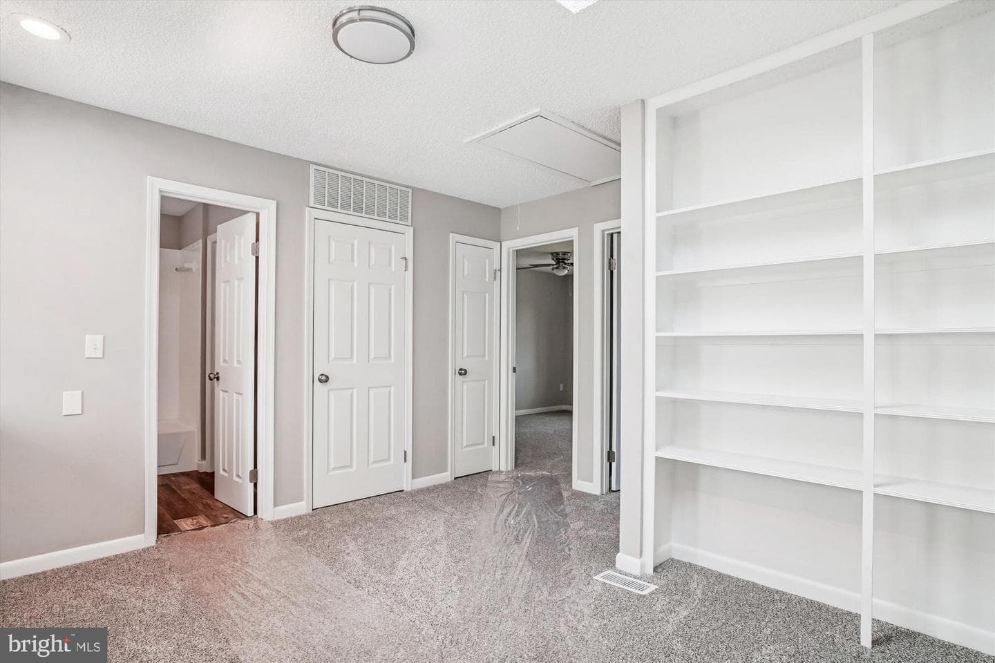 402 Cranes Roost Court photo 36