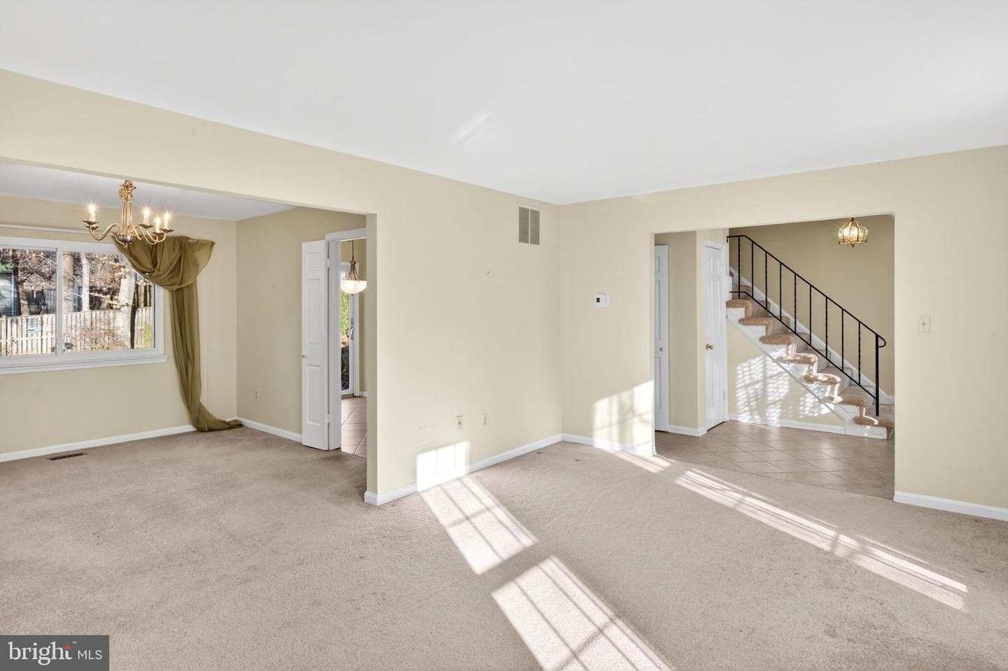 1805 Roxboro Place photo 9
