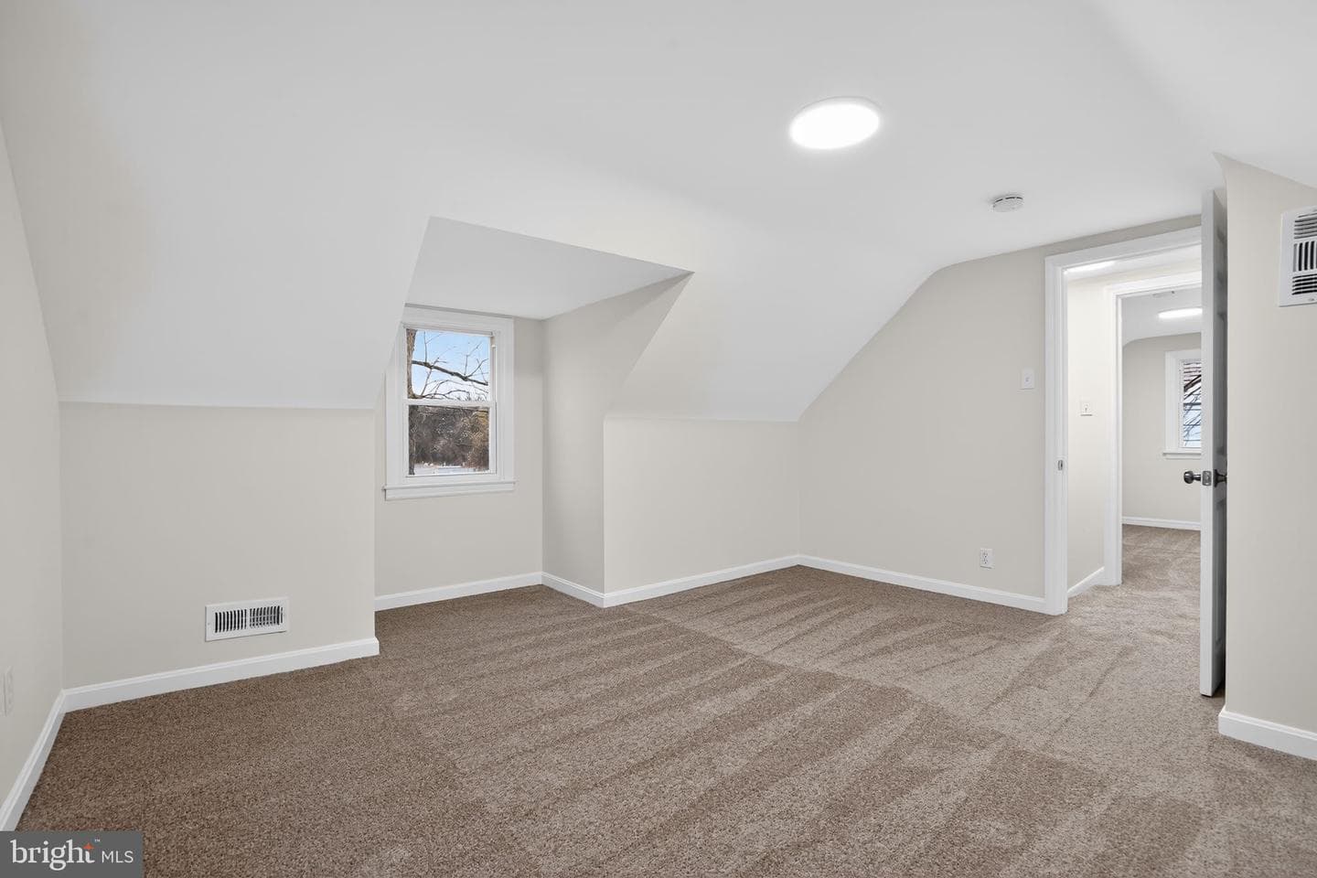 318 Holy Cross Road photo 25