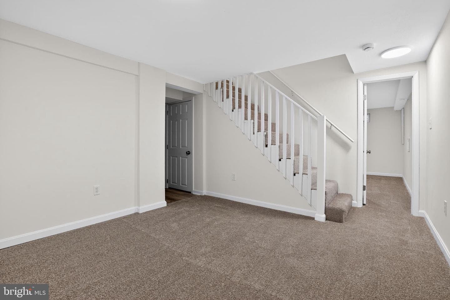 318 Holy Cross Road photo 26