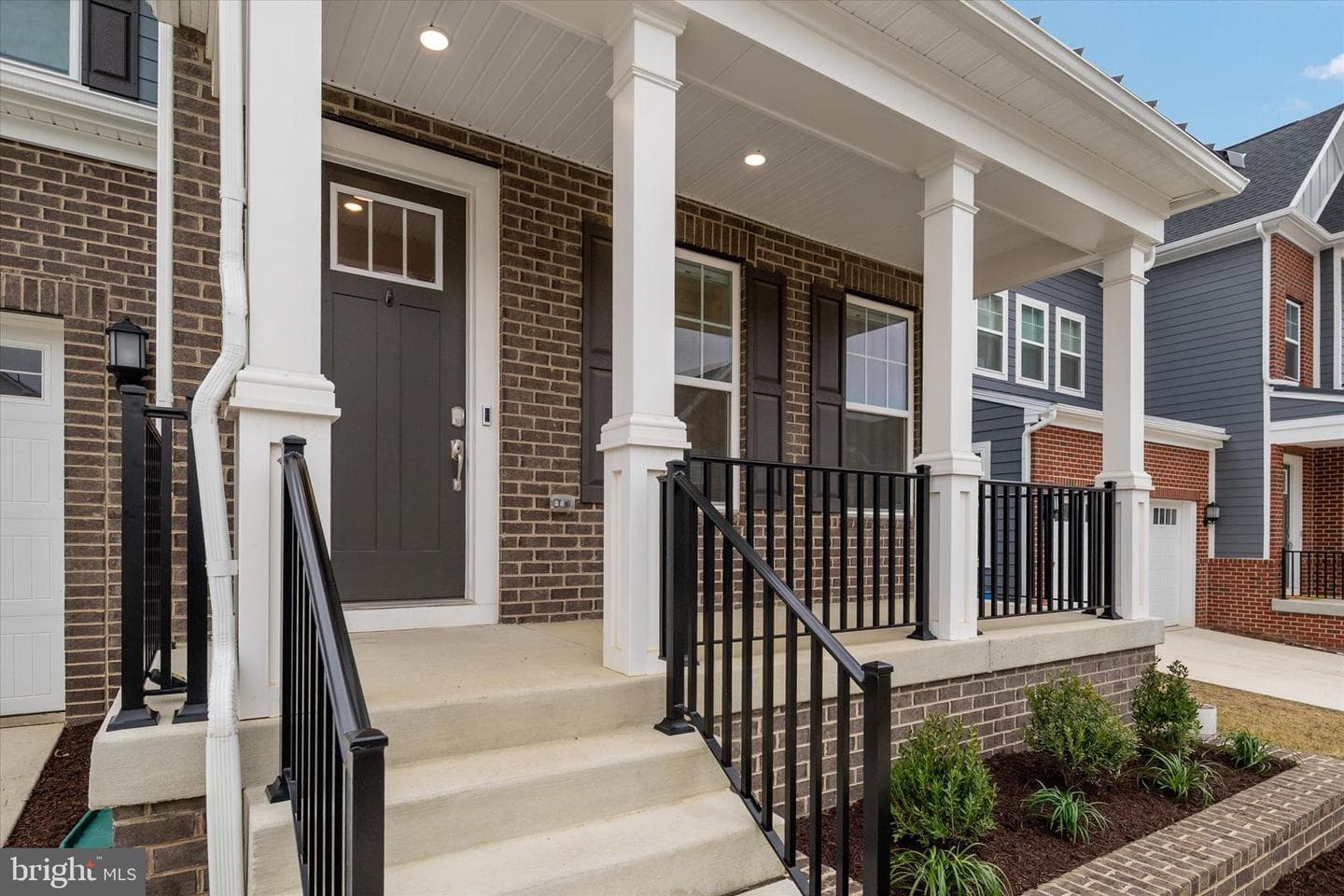 143 Stilly Way photo 2