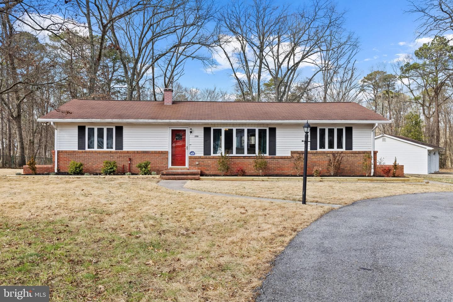 250 Poplar Road photo 10