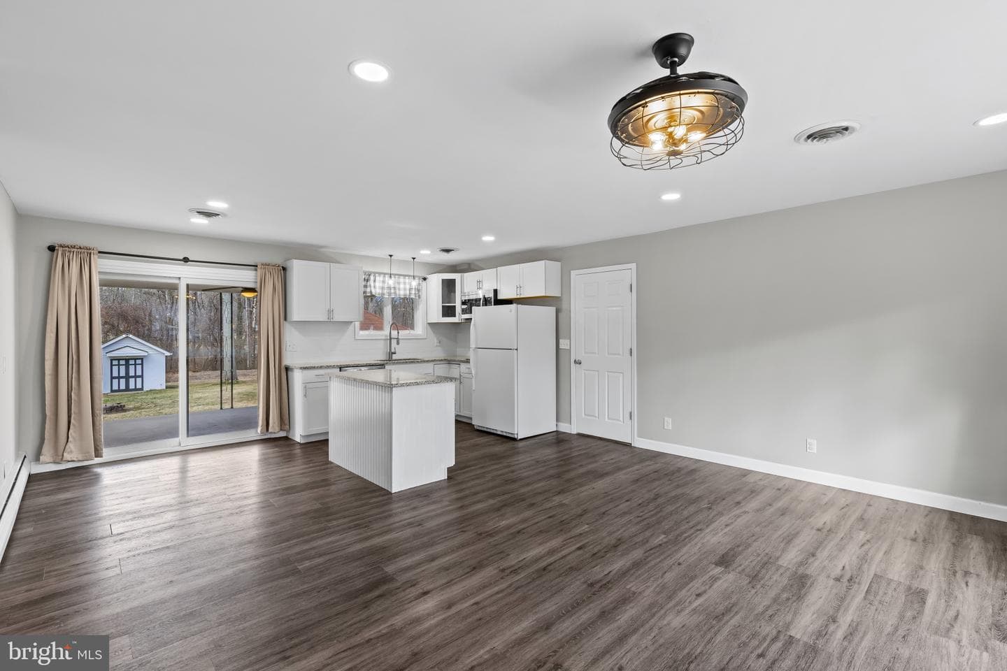 250 Poplar Road photo 13