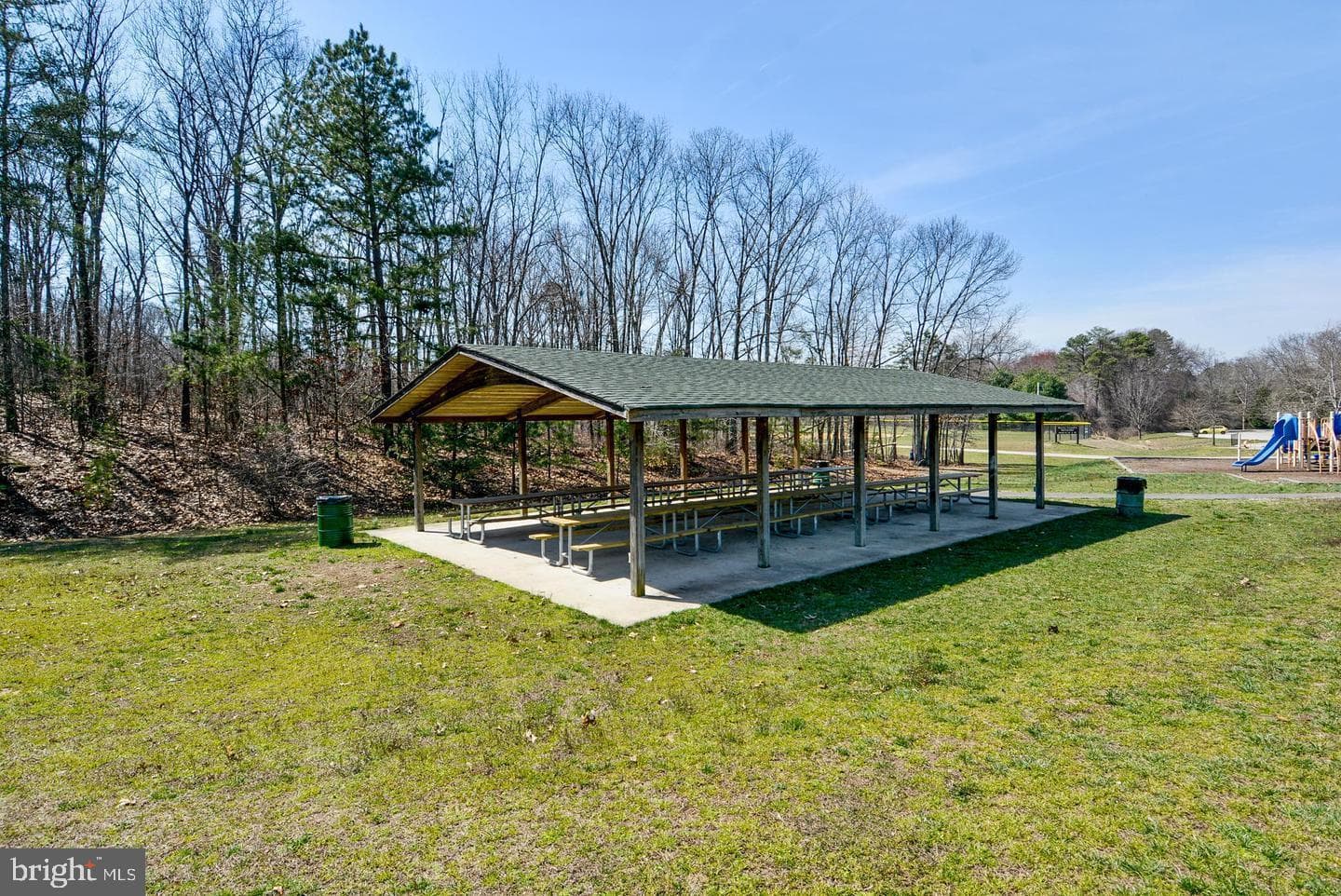 250 Poplar Road photo 28