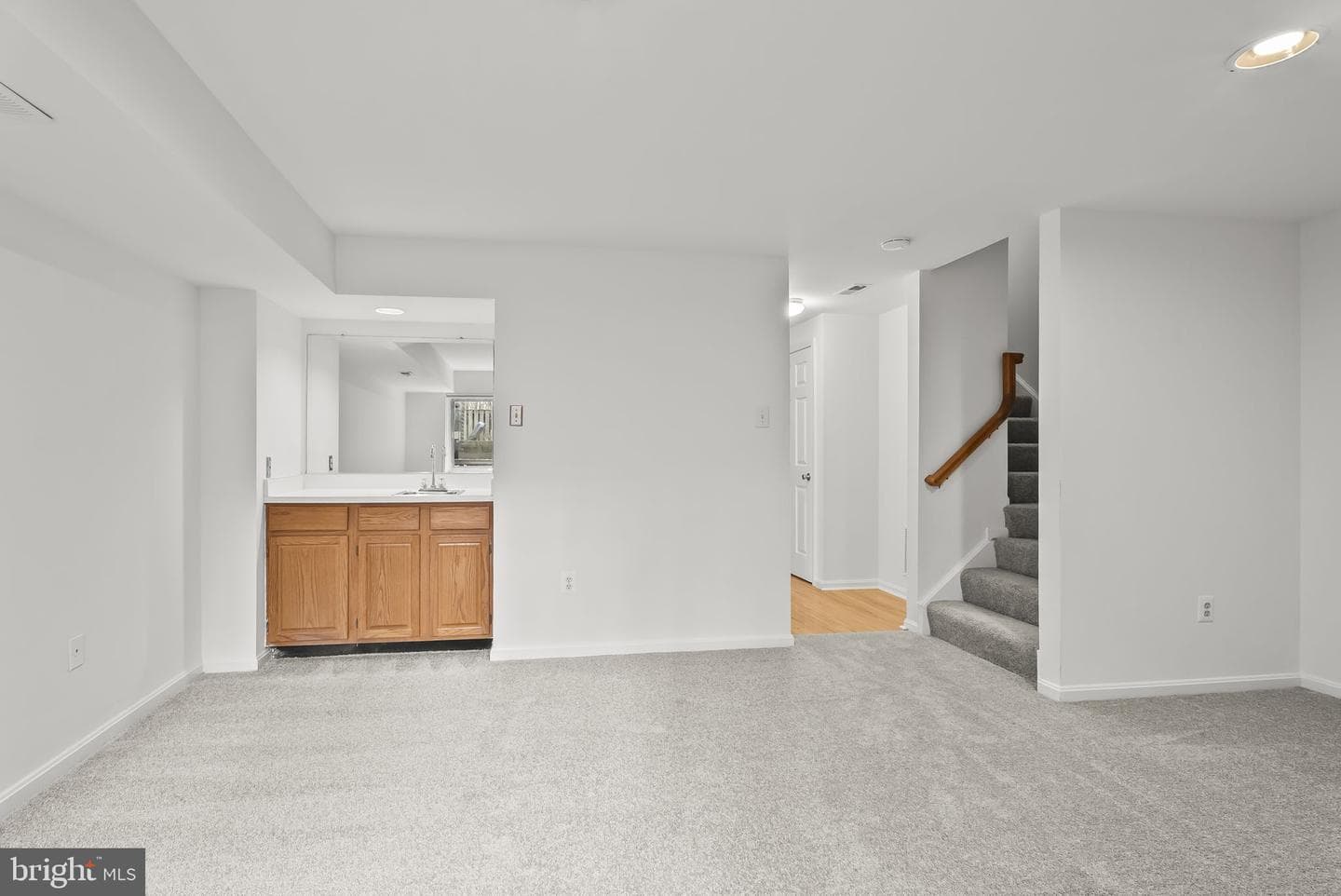 611 Fellowship Way photo 23