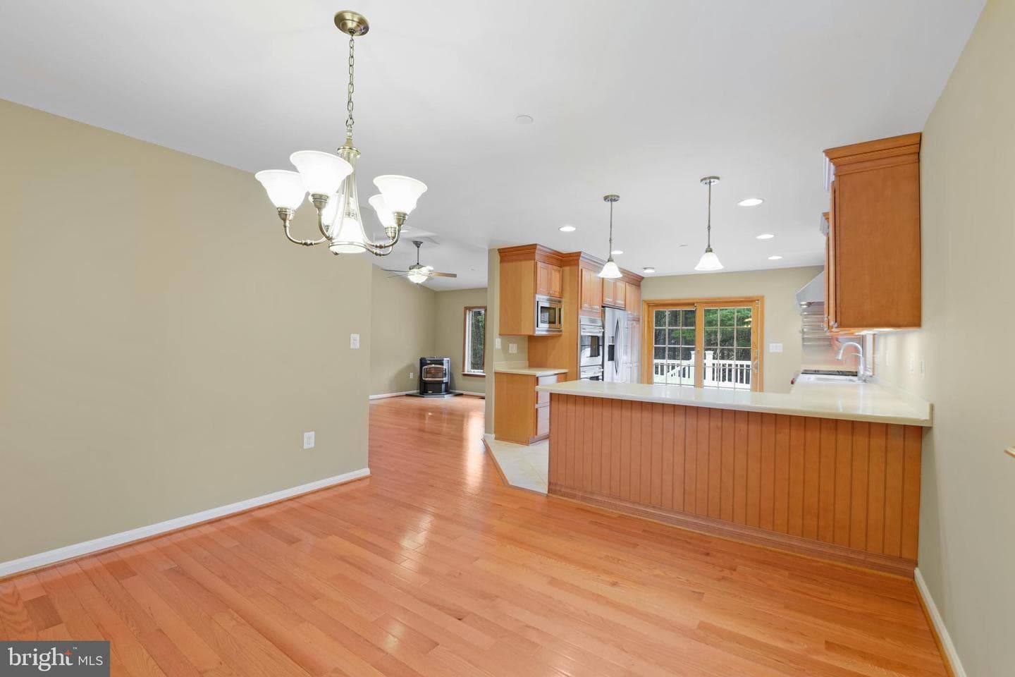 7715 Paradise Beach Road photo 22