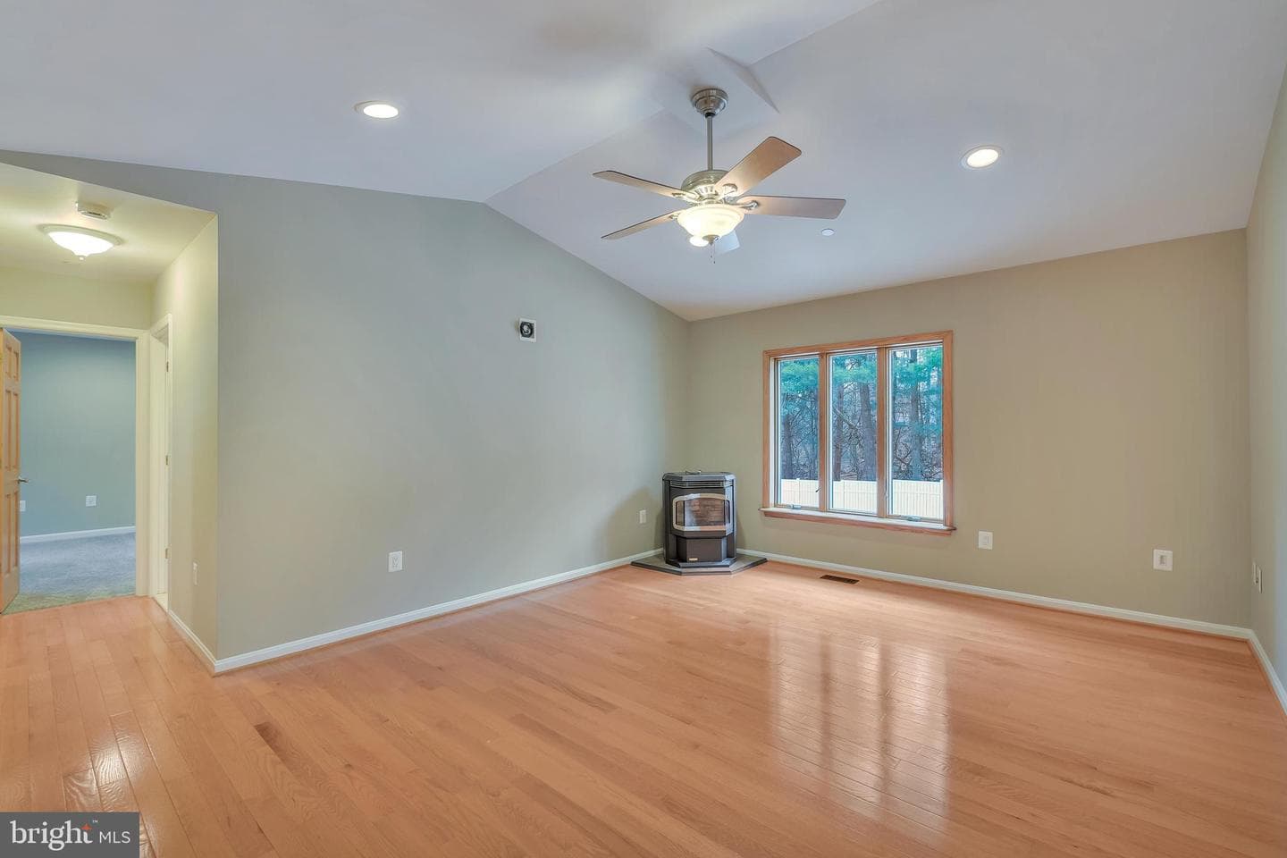 7715 Paradise Beach Road photo 24