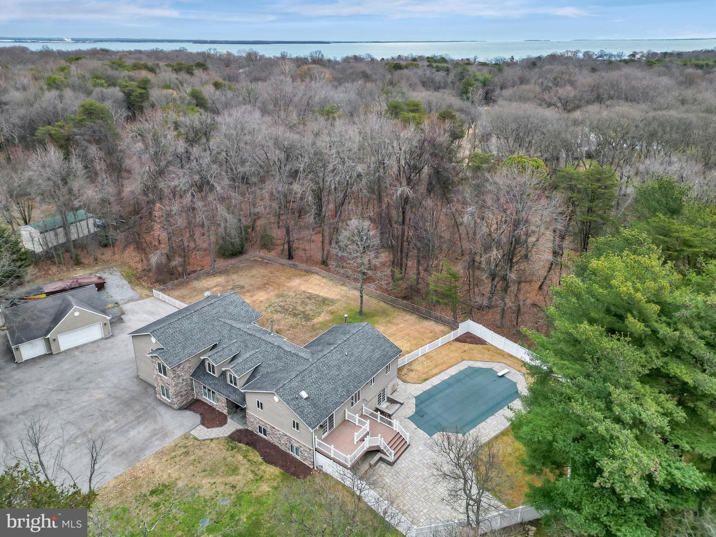 7715 Paradise Beach Road photo 3