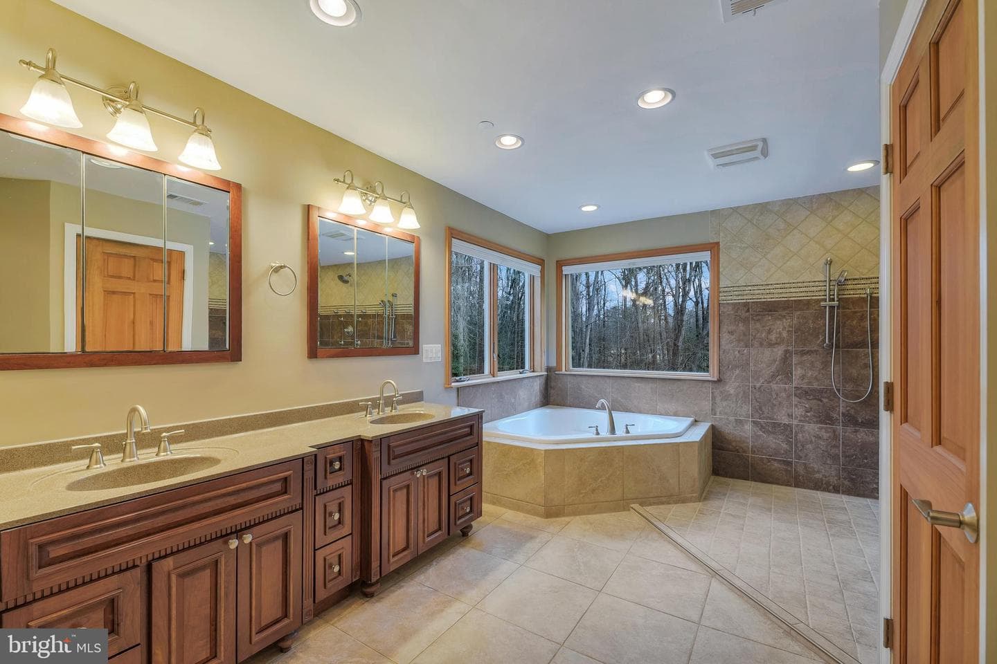 7715 Paradise Beach Road photo 33