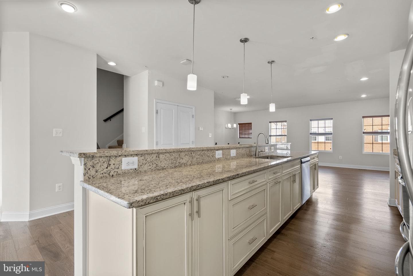 1529 Witchhazel Circle photo 11