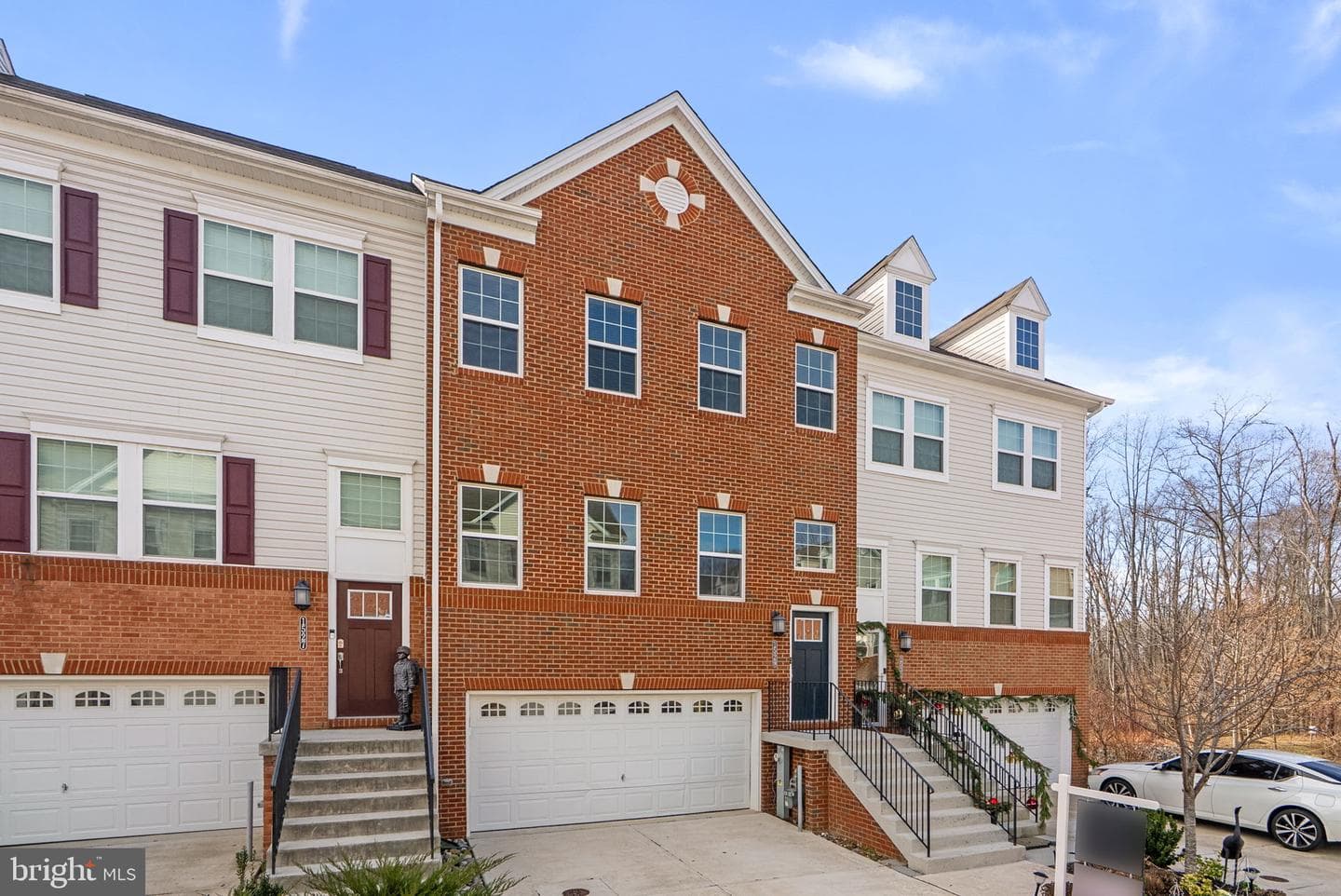 1529 Witchhazel Circle photo 3