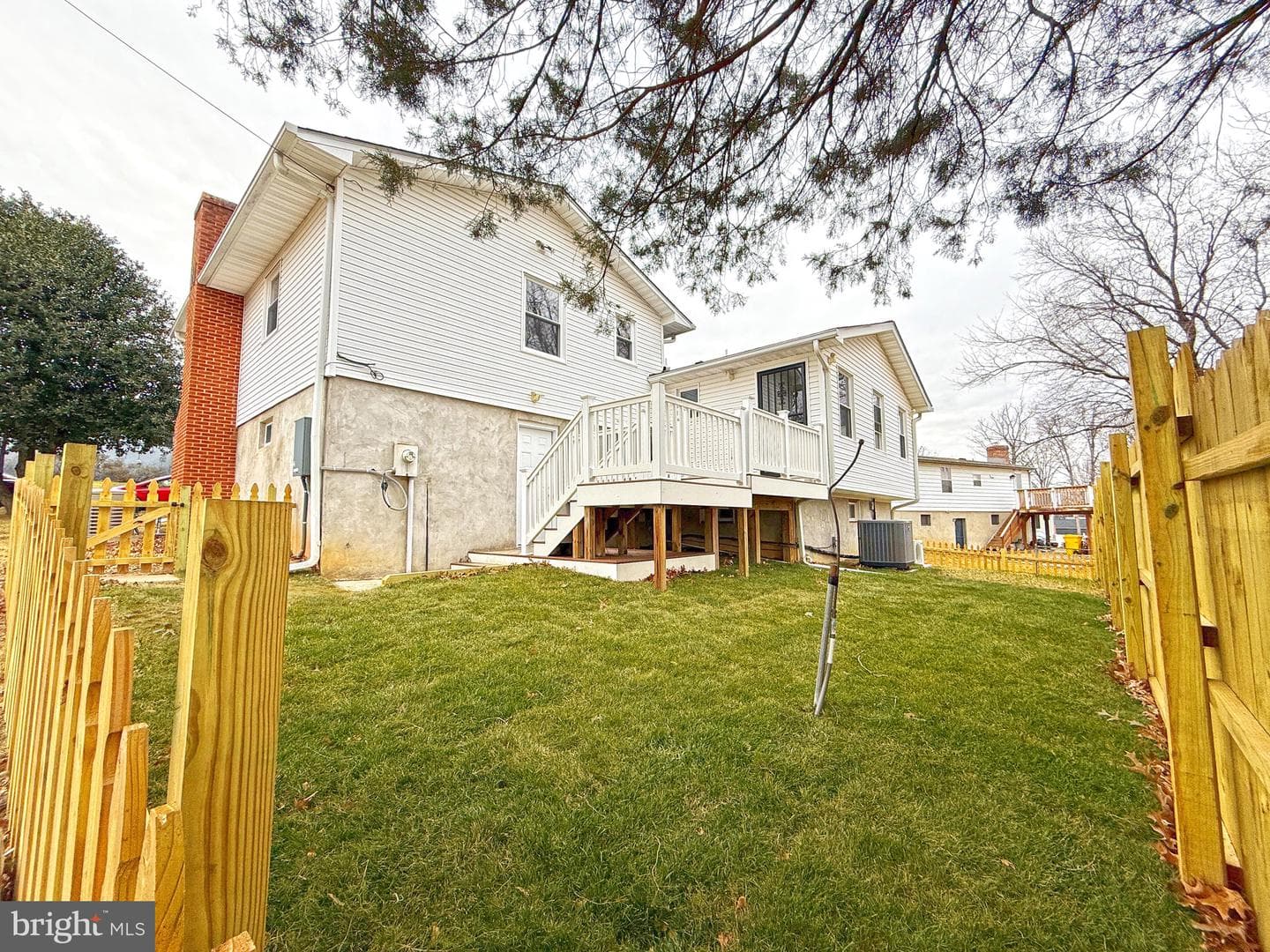 6429 Miami Avenue photo 19