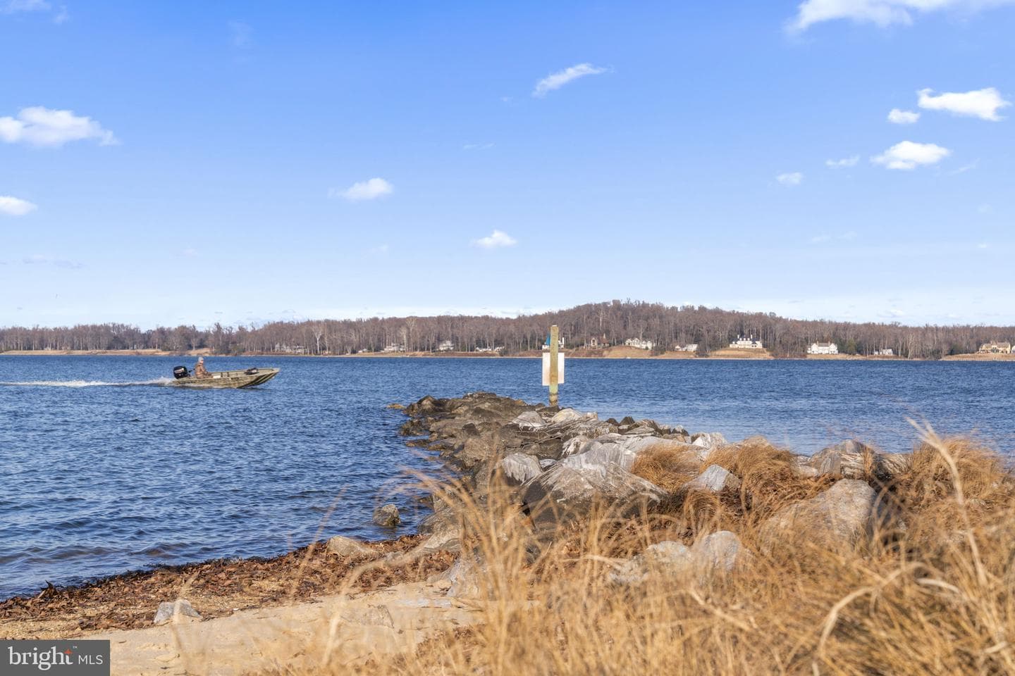 876 Shore Acres Road photo 45