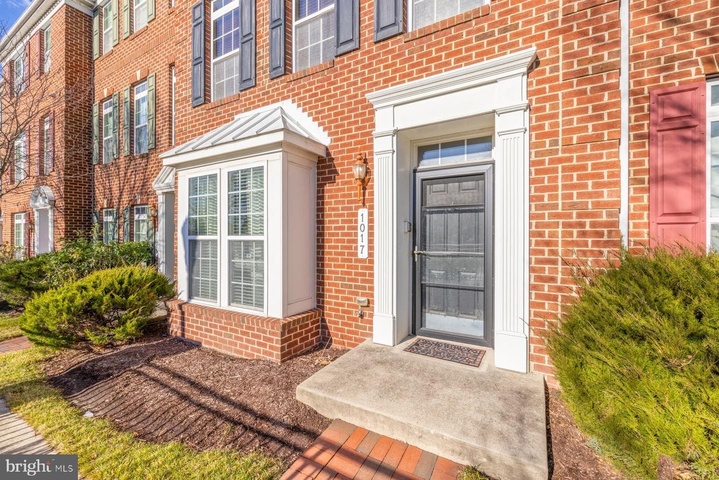 1017 Ironwood Lane photo 3