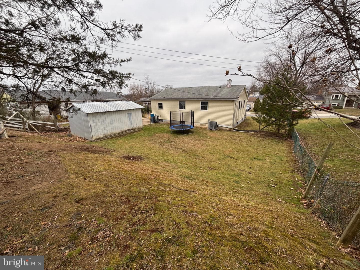 3339 Crumpton S photo 5