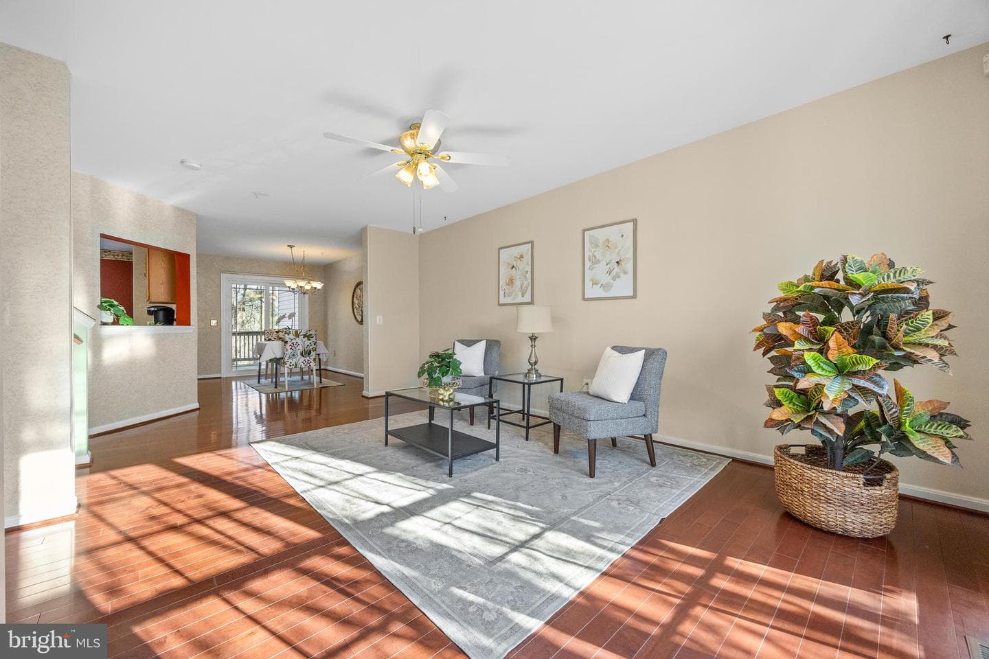 216 Arcadia Shores Circle photo 10