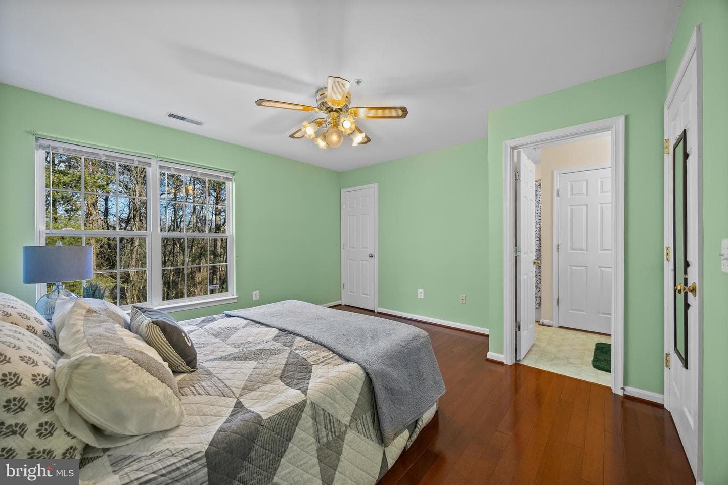 216 Arcadia Shores Circle photo 23