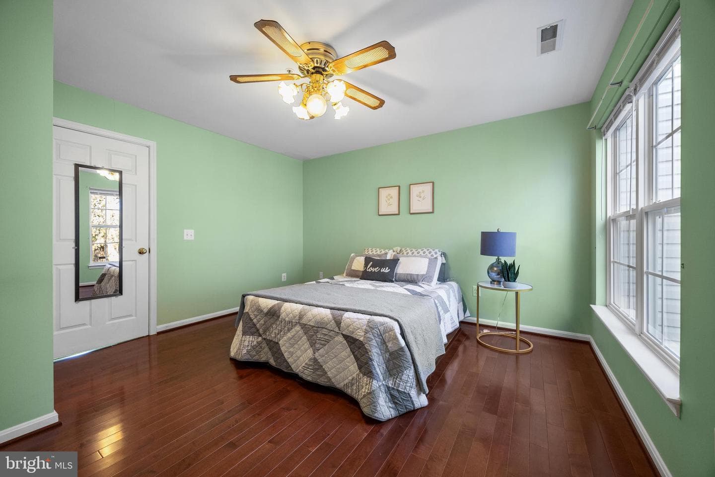 216 Arcadia Shores Circle photo 24