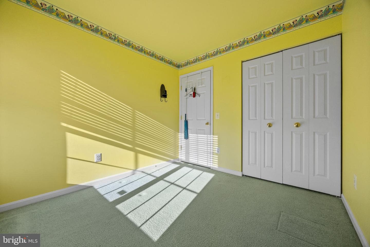 216 Arcadia Shores Circle photo 32