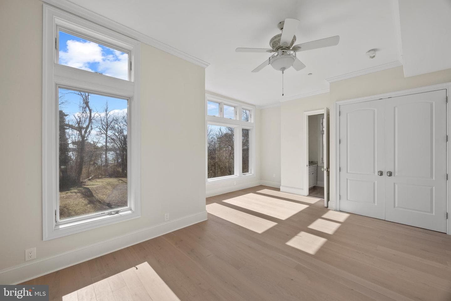 509 Edgewater Road photo 29