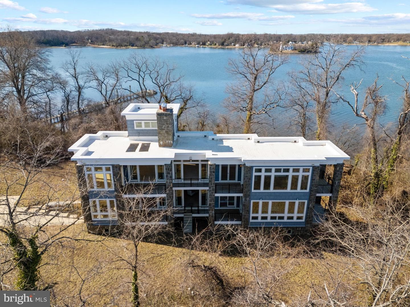 509 Edgewater Road photo 8