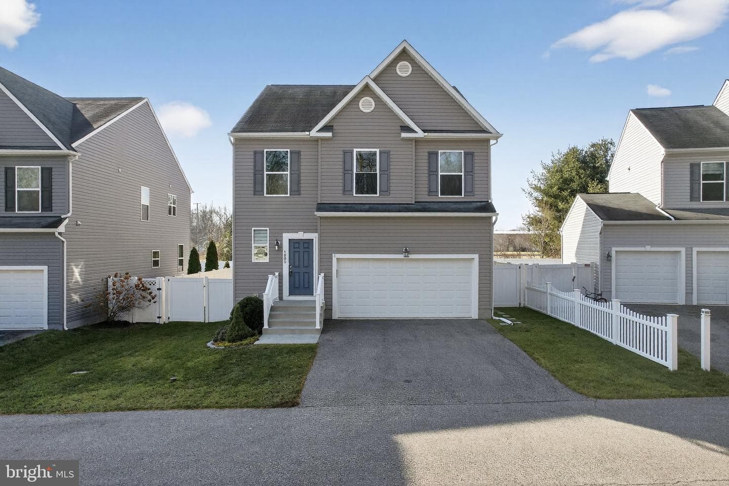 1805 Sara Avenue photo 3