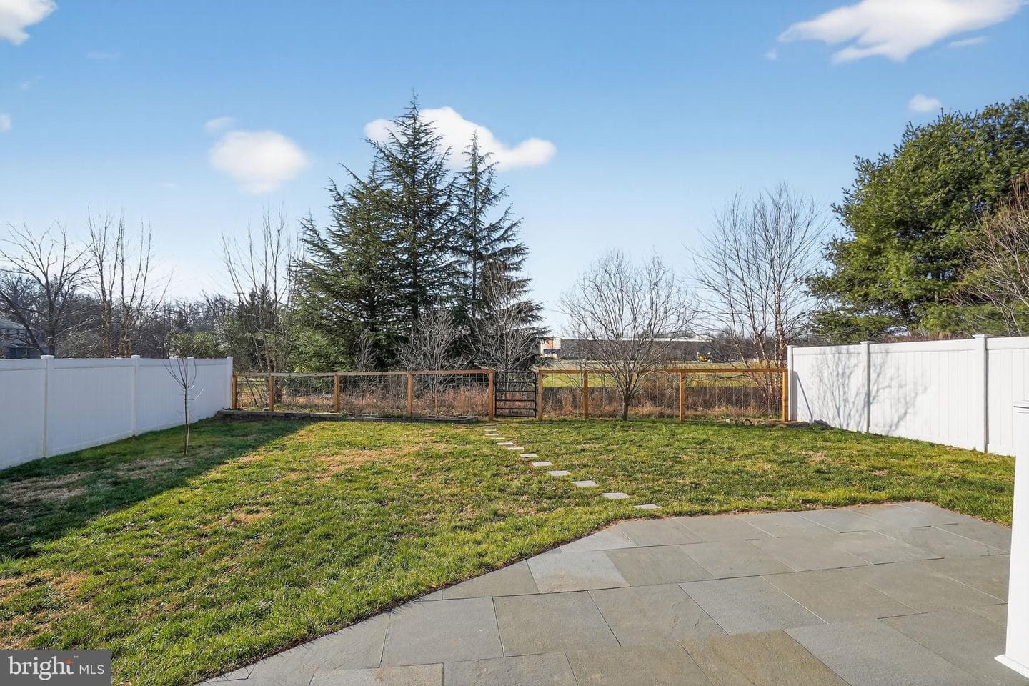 1805 Sara Avenue photo 36