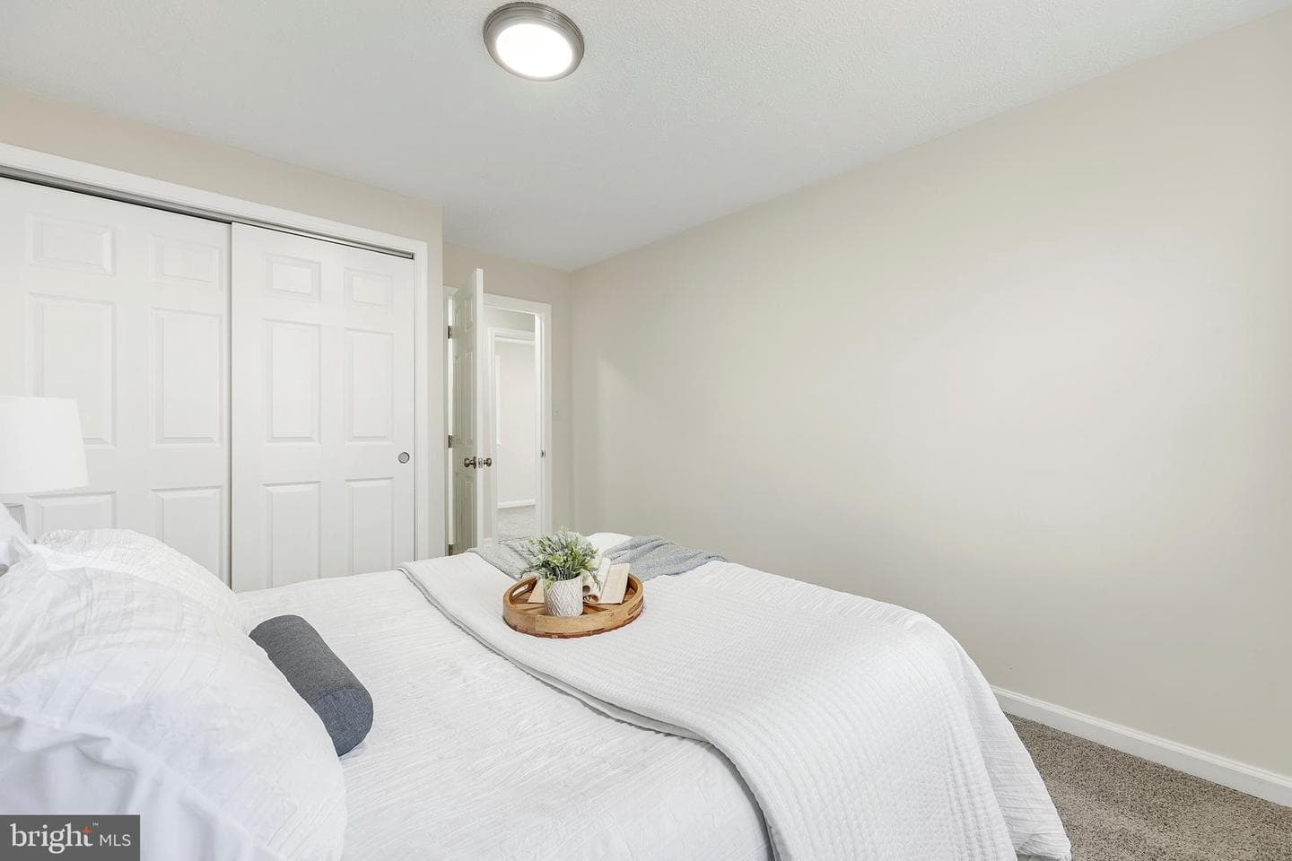 723 Cotter Road photo 25