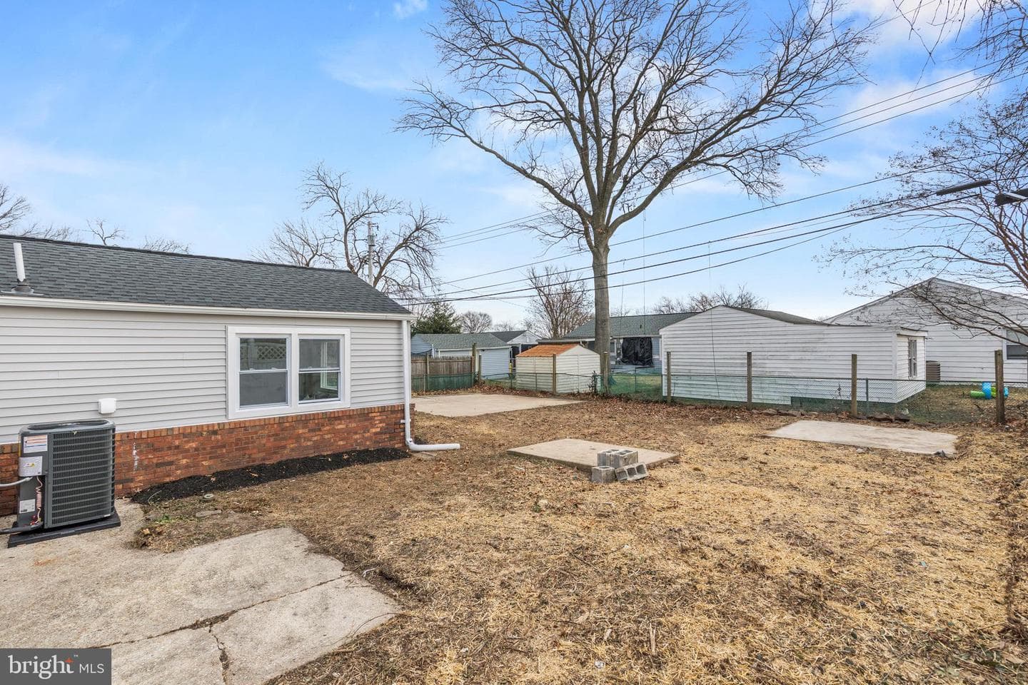 723 Cotter Road photo 27