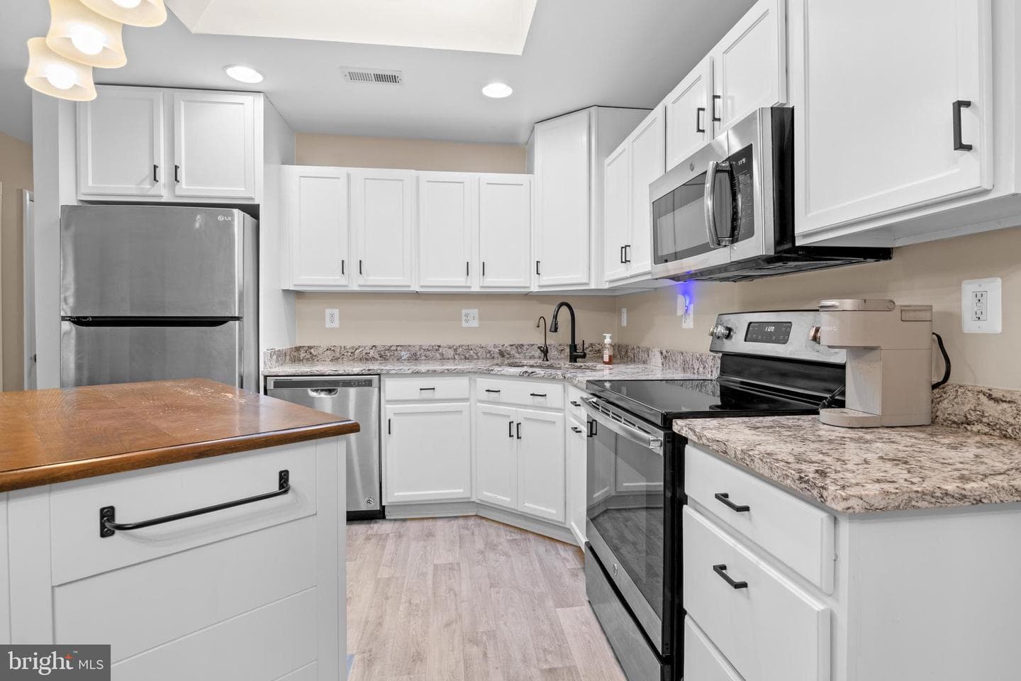 2709 Parkview Drive photo 11