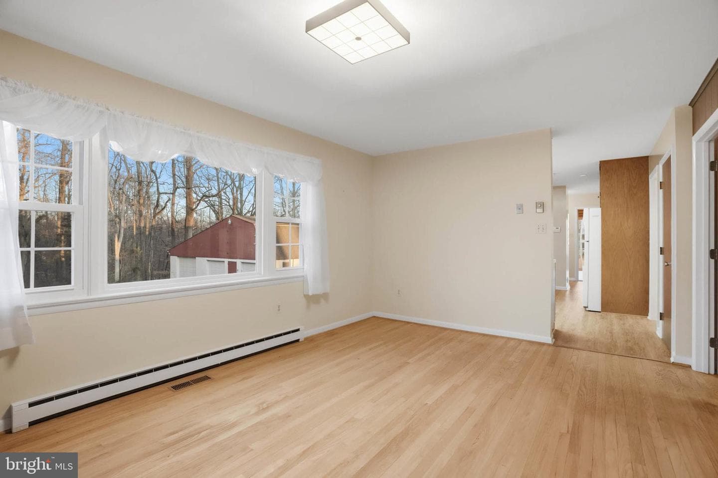 5407 Solomons Island Road photo 18