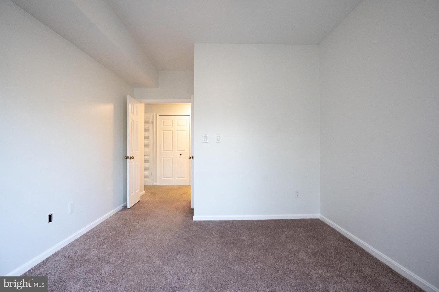 2707 Summerview Way #101 photo 15