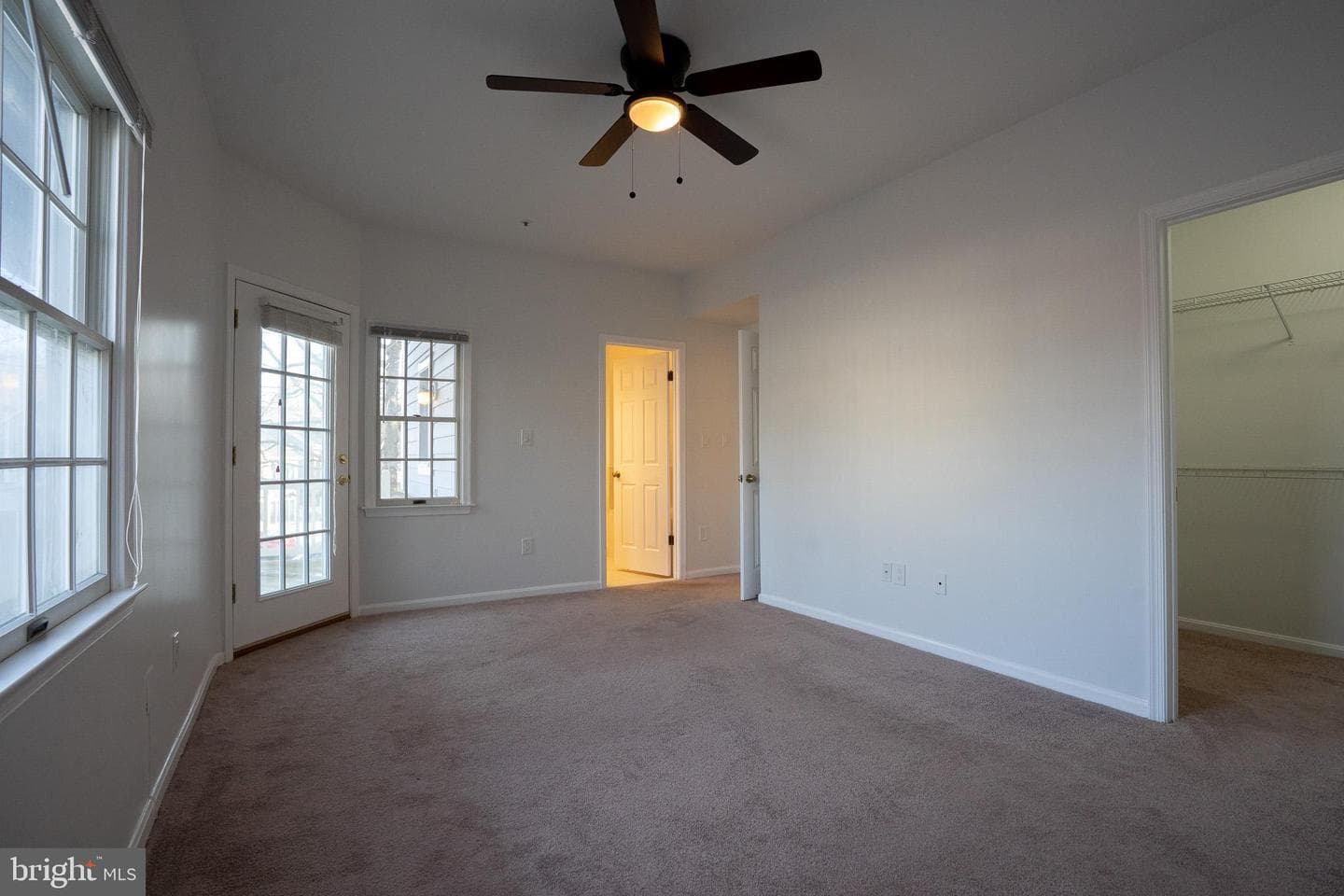 2707 Summerview Way #101 photo 16