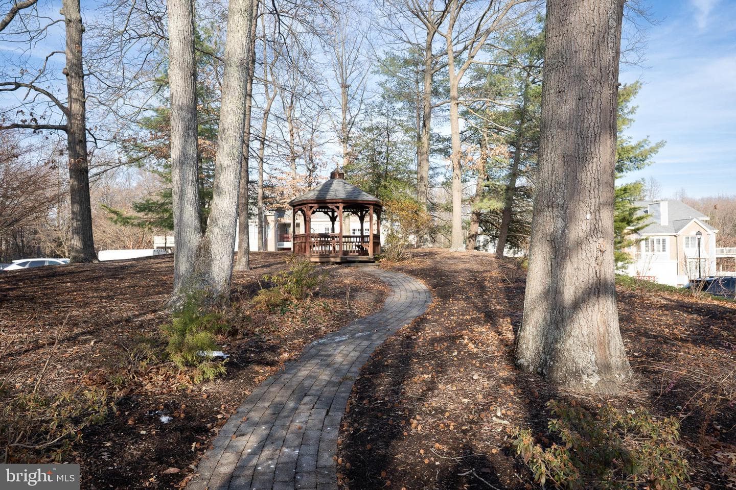 2707 Summerview Way #101 photo 23